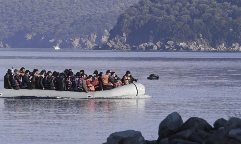 Μαζική μεταφορά μεταναστών στις τουρκικές ακτές - Νέοι καταυλισμοί απέναντι από τα νησιά μας